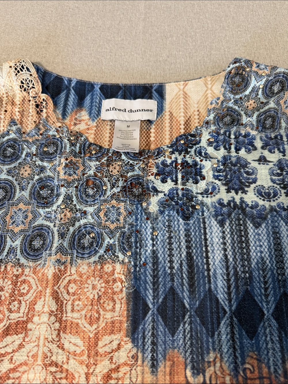 Alfred Dunner Blue and Tan Patchwork-Print 3/4 Sleeve Tunic SZM - Picture 11 of 13
